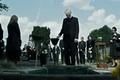 ACH, DIESE LÜCKE, DIESE ENTSETZLICHE LÜCKE